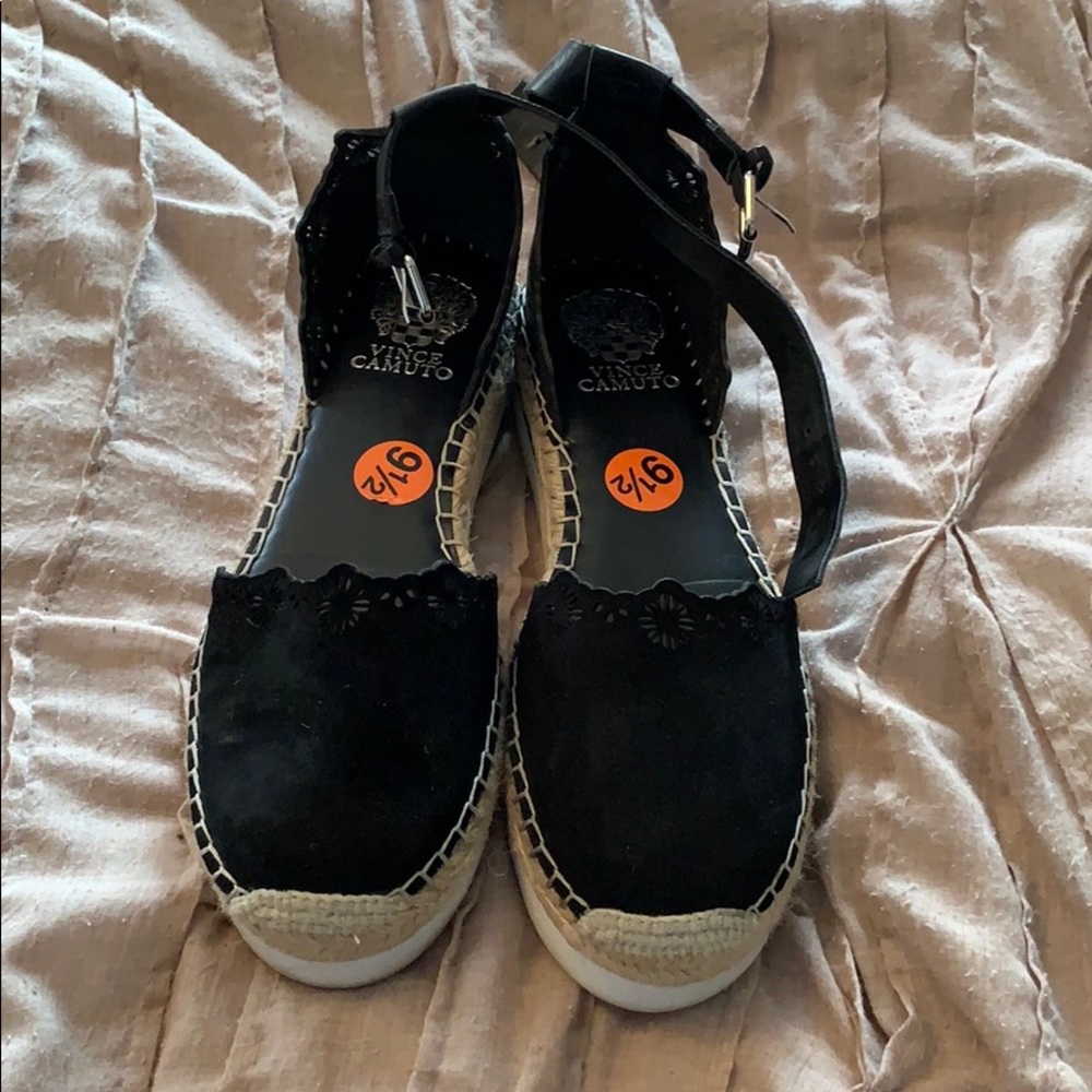 Vince Camuto Sandals